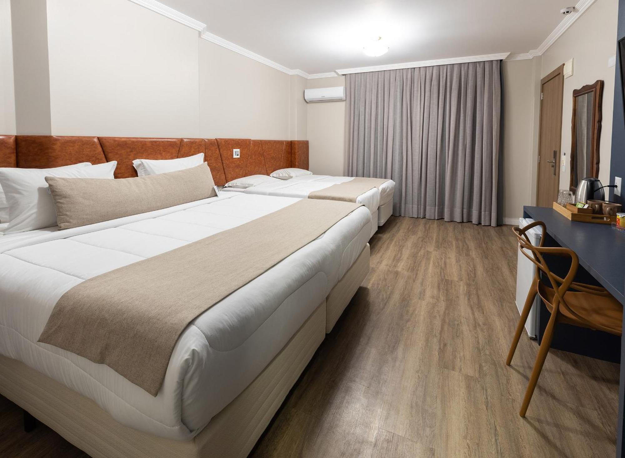Hm Hotel Balneário Camboriú Esterno foto
